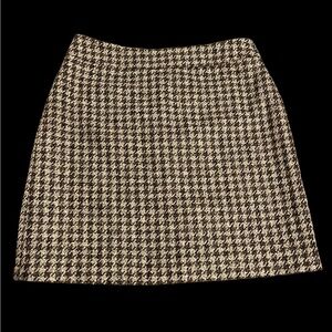 NWT Madison Wool Blend Houndstooth Line Skirt size 8